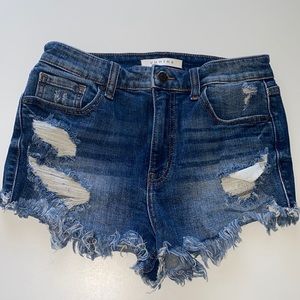 Eunina High waisted shorts